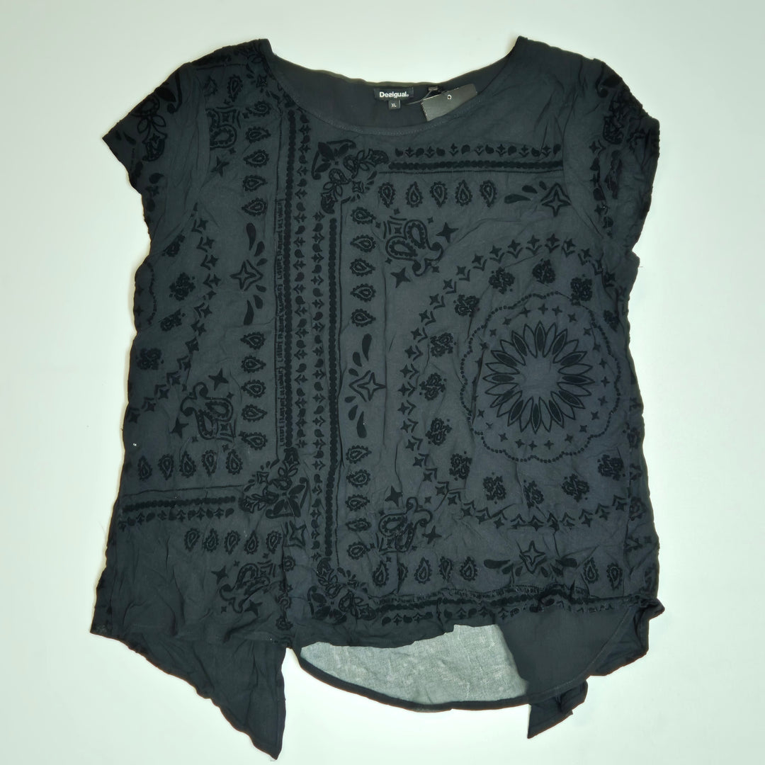 Svart Desigual topp XL med sammetsmönster