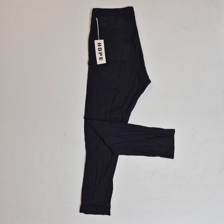 Unisexbyxor HOPE Stockholm minimalistiska