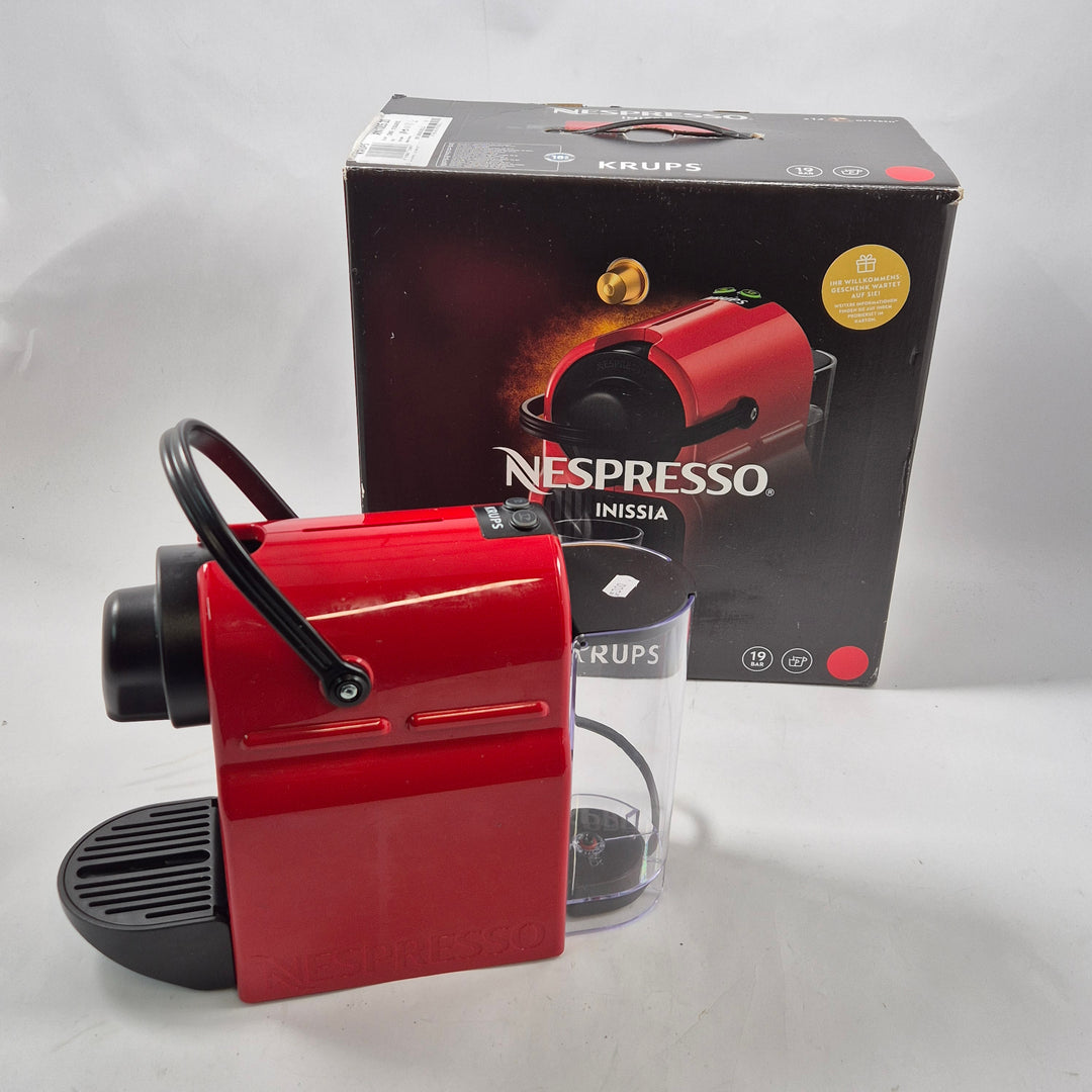 Röd Nespresso Krups XN100 kapselkaffemaskin
