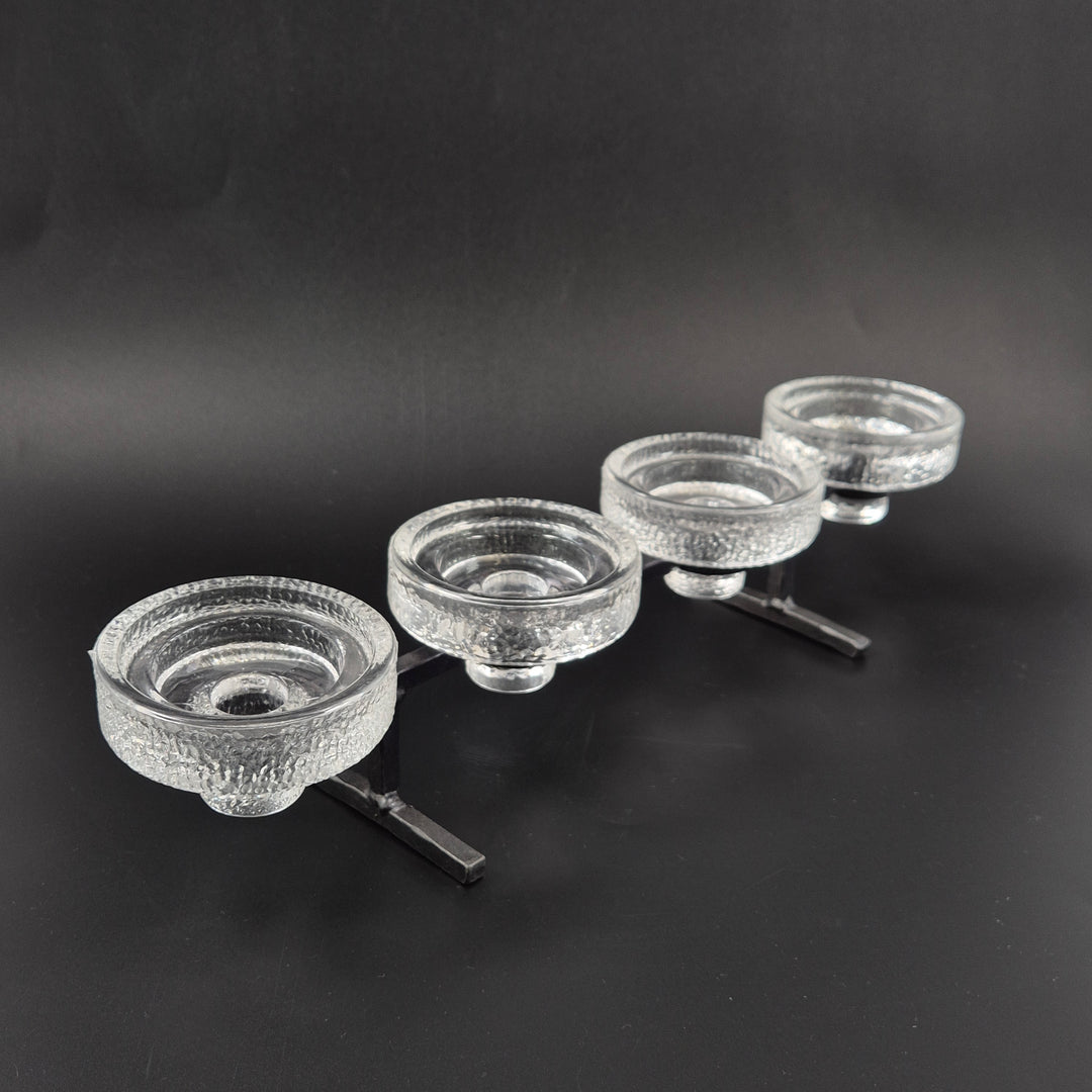 Modern ljusstake i bubbligt glas och svart metall