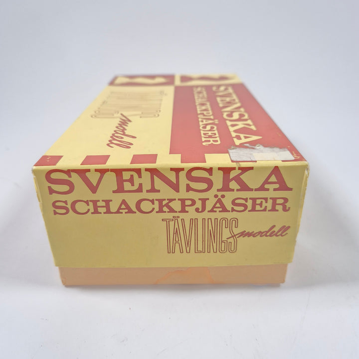 Retro svenska schackpjäser trä tävlingsmodell