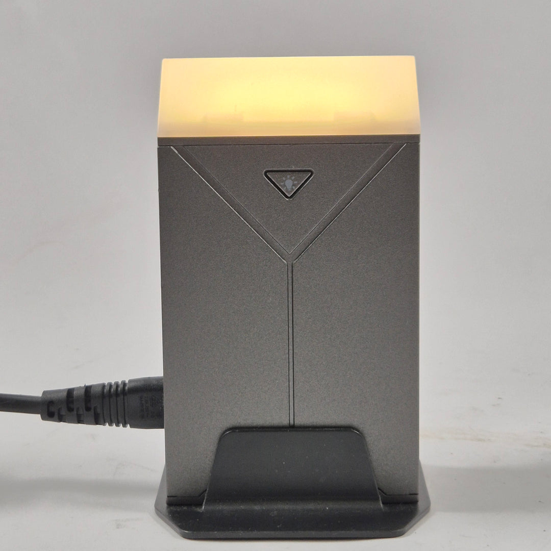 Technaxx USB laddningsstation torn med LED
