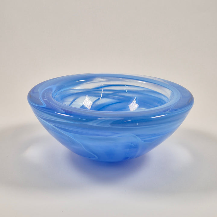 Elegant blå dekorationsskål i konstglas