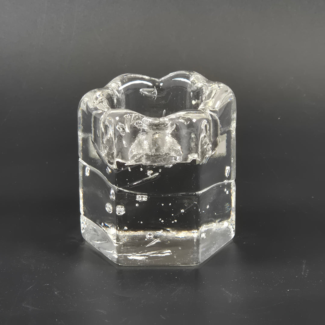Retro ljuslykta i klart bubbelpressglas