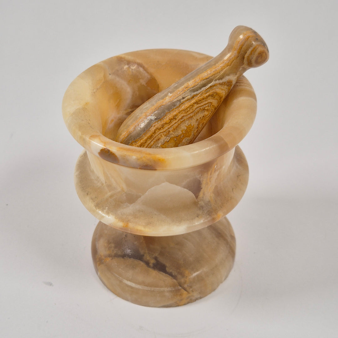 Retro mortel i beige natursten marble