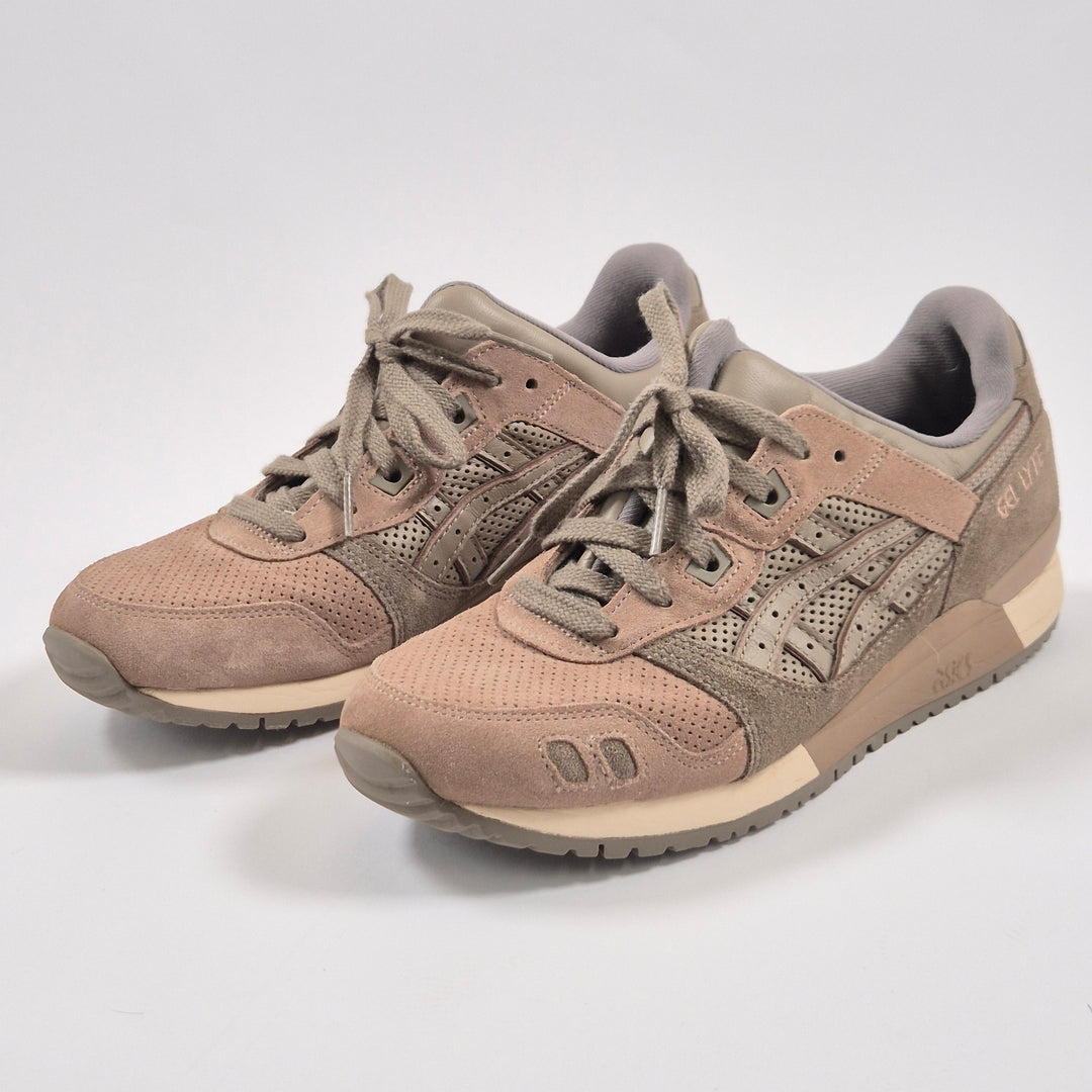Asics Gel Lyte sneakers beige mocka retro