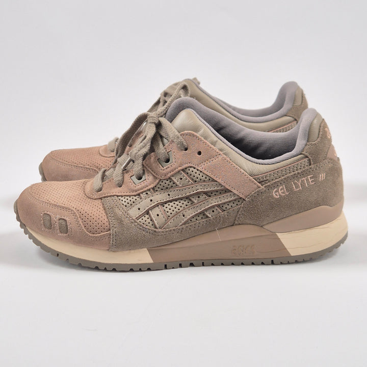 Asics Gel Lyte sneakers beige mocka retro