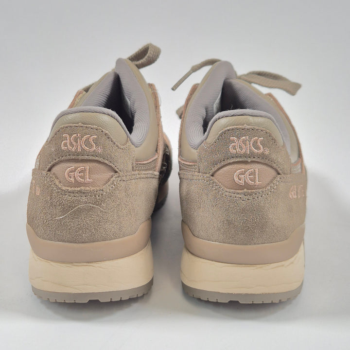 Asics Gel Lyte sneakers beige mocka retro