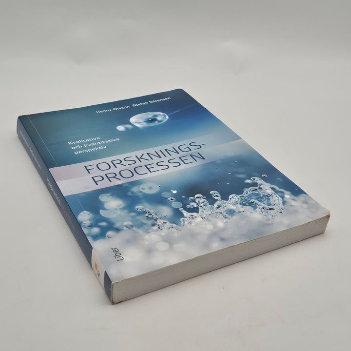 Forskningsprocessen kursbok Liber modern begagnad