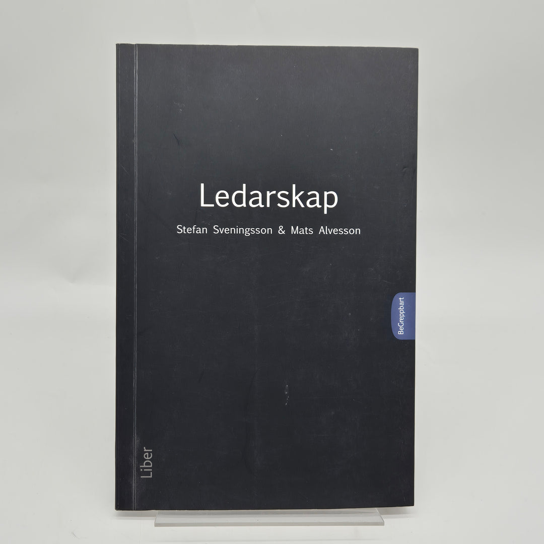 Ledarskap fackbok Liber begagnad modern