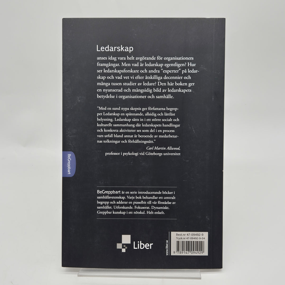 Ledarskap fackbok Liber begagnad modern