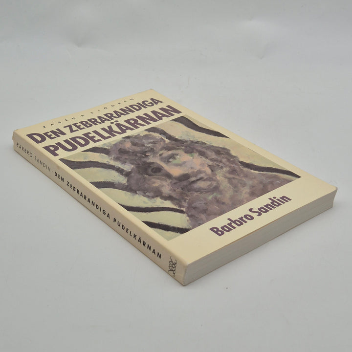 Den zebrärandiga pudelkärnan retro pocketbok
