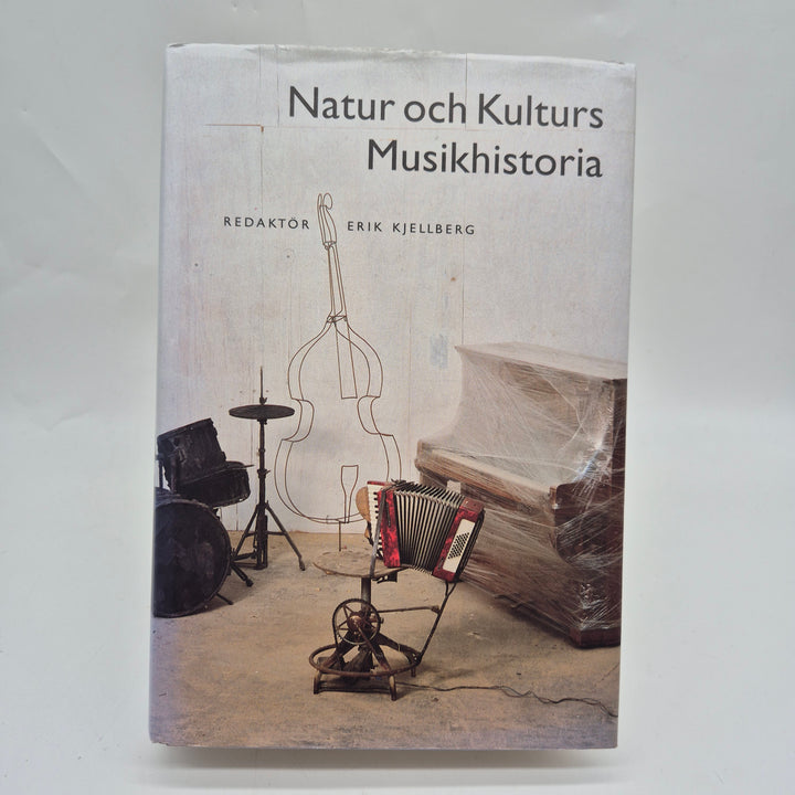 Natur och Kulturs musikhistoria inbunden faktabok