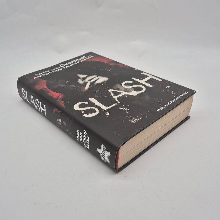Slash självbiografi hårdrock biografi inbunden bok
