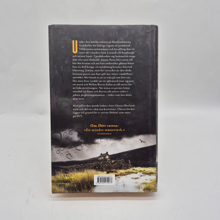 Mörk jord kriminalroman Ann Cleeves inbunden begagnad