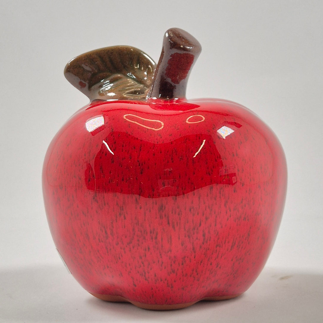 Rött keramikäpple Rolf Berg dekorationsfigur