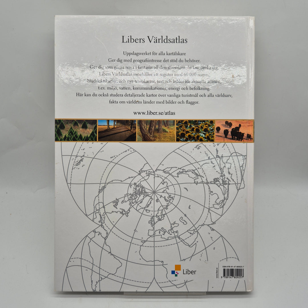 Libers klassiska världsatlas inbunden stor bok