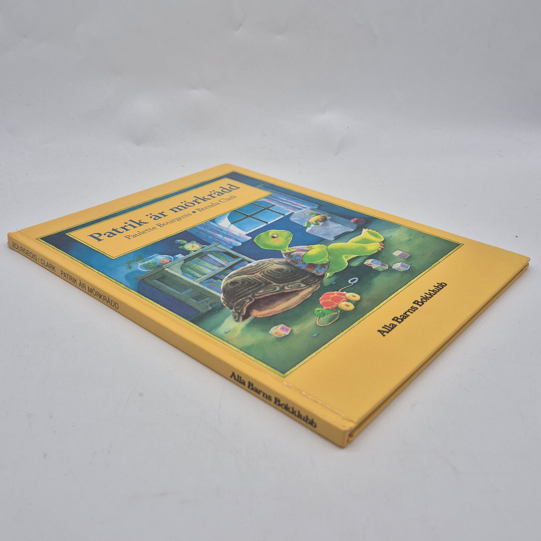 Patrik är mörkrädd illustrerad barnbok retro