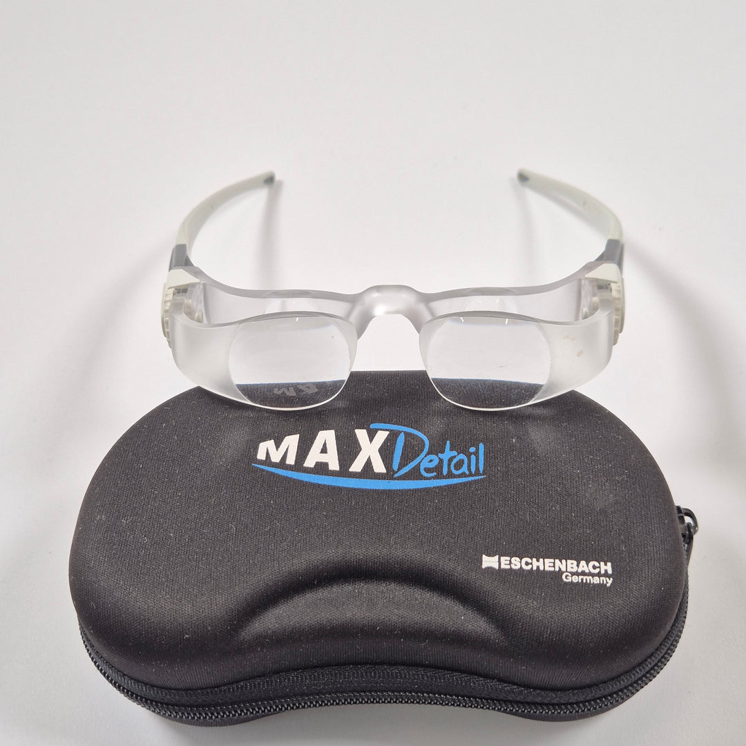 Eschenbach MAXDetail förstoringsglasögon med fodral