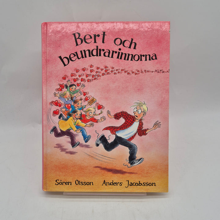 Bert och beundrarinnorna inbunden ungdomsbok retro