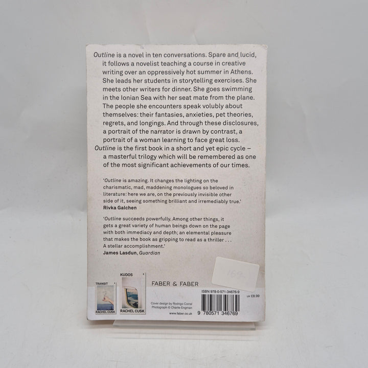 Outline av Rachel Cusk engelsk pocketbok
