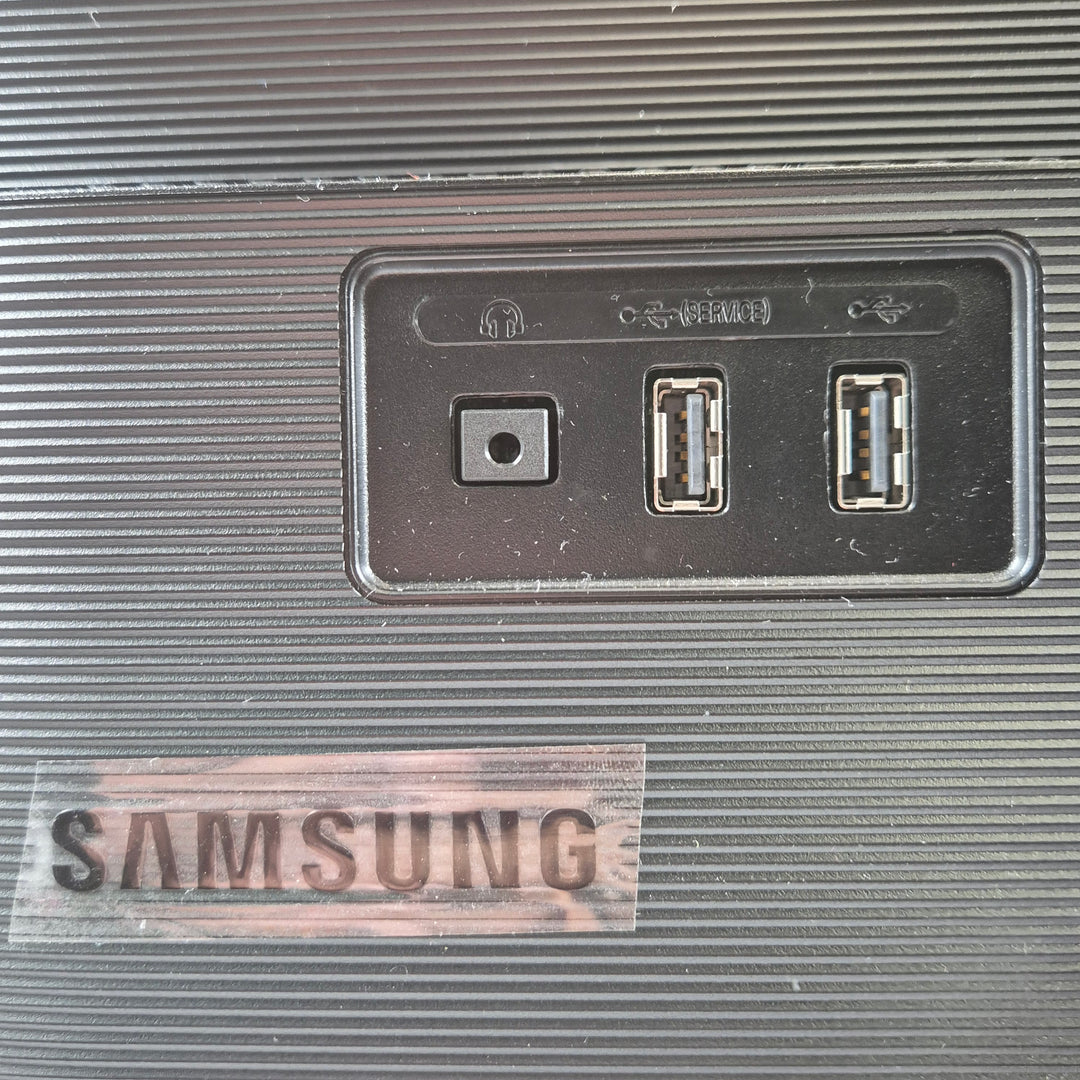 Samsung 24 tum datorskärm svart modern