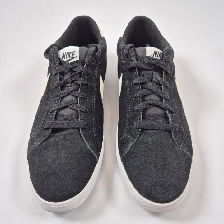 Klassiska svarta Nike herrsneakers mocka EU 45