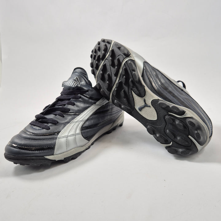 Puma klassiska fotbollsskor svart silver retro
