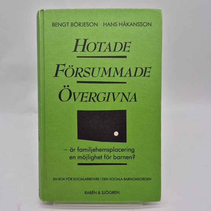 Retro fackbok social barnavård grön inbunden