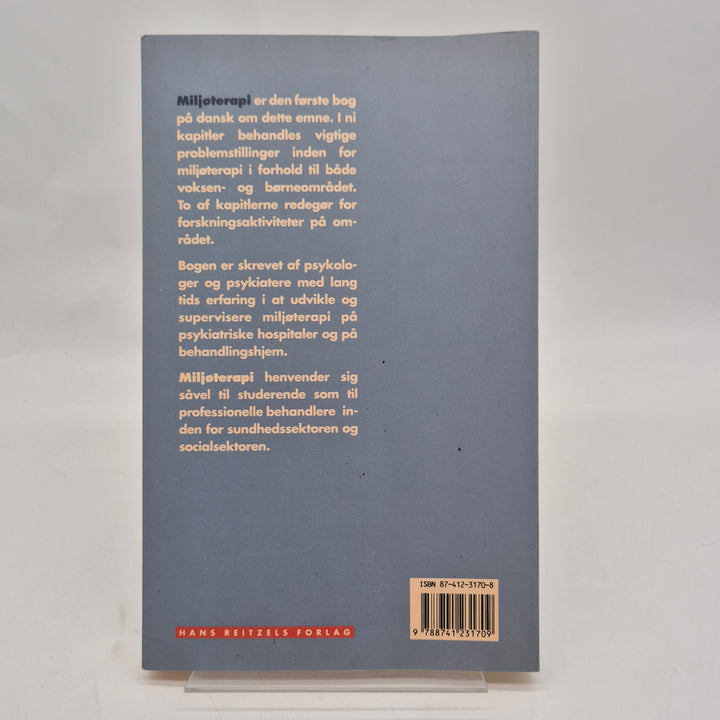 Miljøterapi bok psykologi retro design