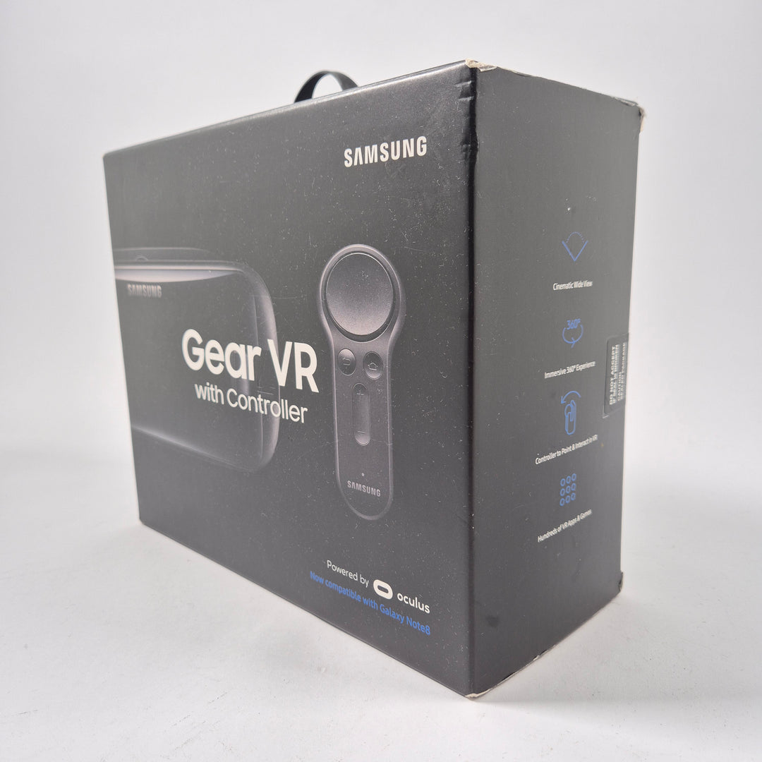 Samsung Gear VR headset med handkontroll