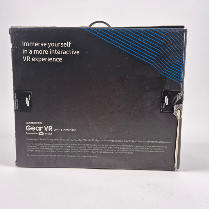 Samsung Gear VR headset med handkontroll