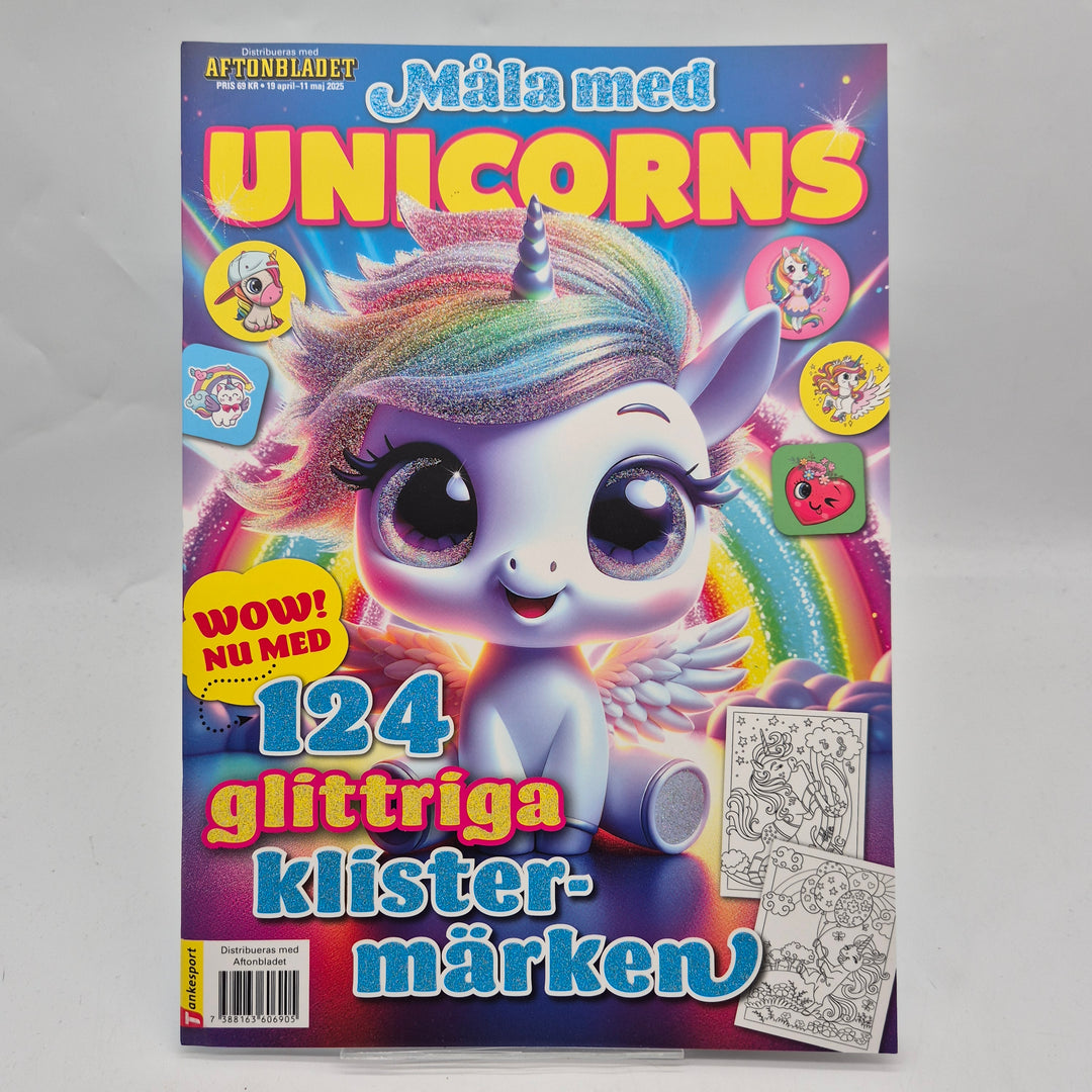 Målarbok Unicorns med glittriga klistermärken