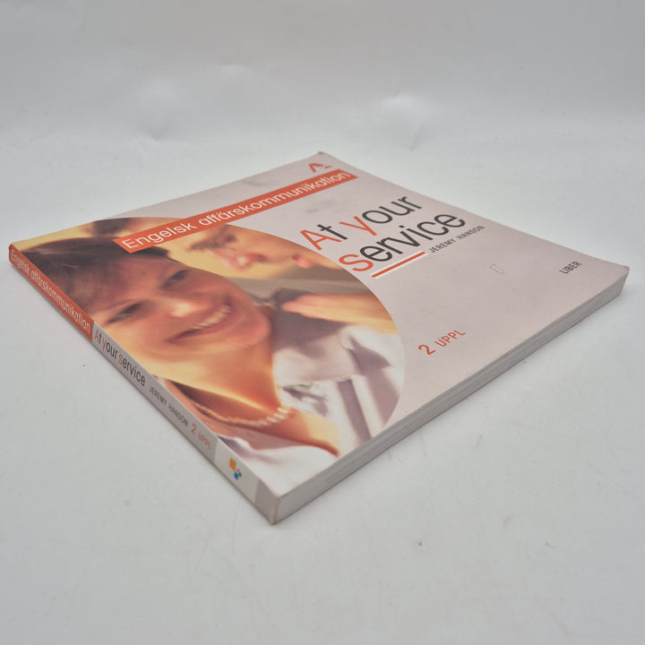 At Your Service engelska affärskommunikation Liber bok
