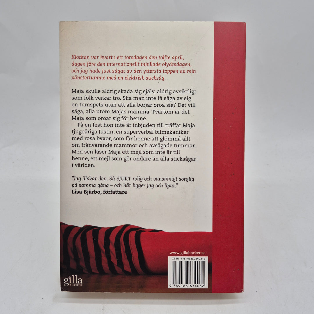 Här ligger jag och blöder ungdomsbok pocket