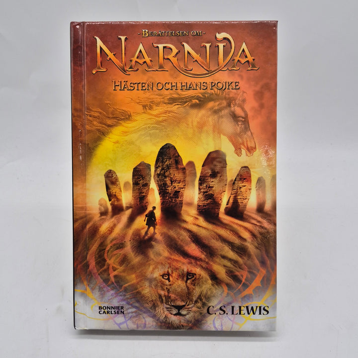 Narnia Hästen och hans pojke inbunden bok