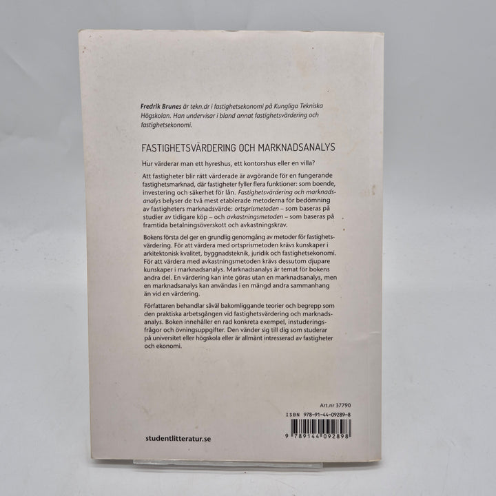 Fastighetsvärdering och marknadsanalys bok Studentlitteratur