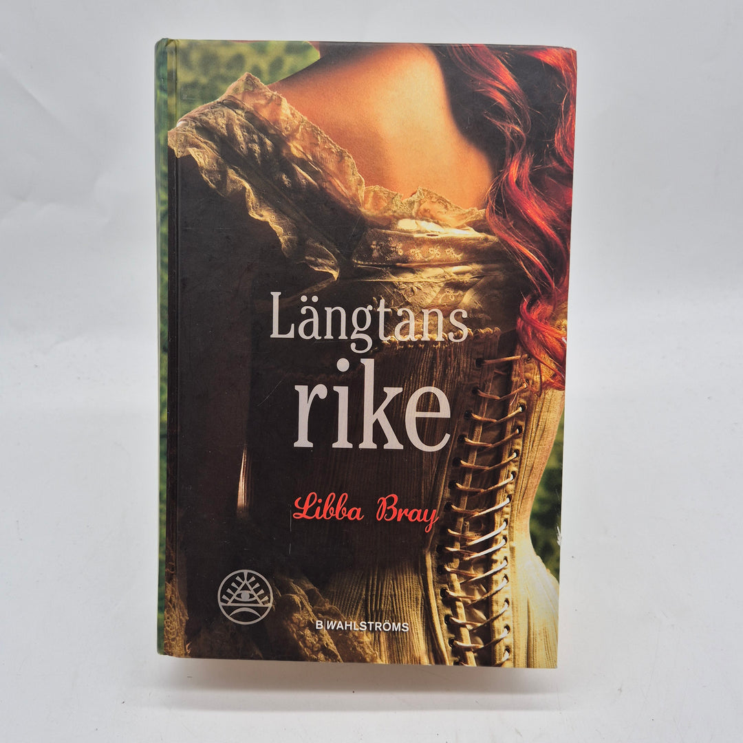Längtans rike bok ungdomsfantasy inbunden