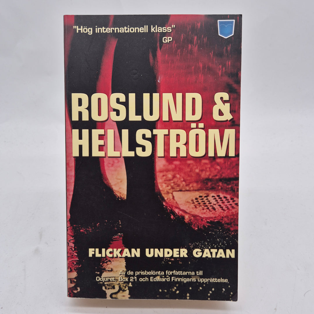 Flickan under gatan kriminalroman pocket begagnad