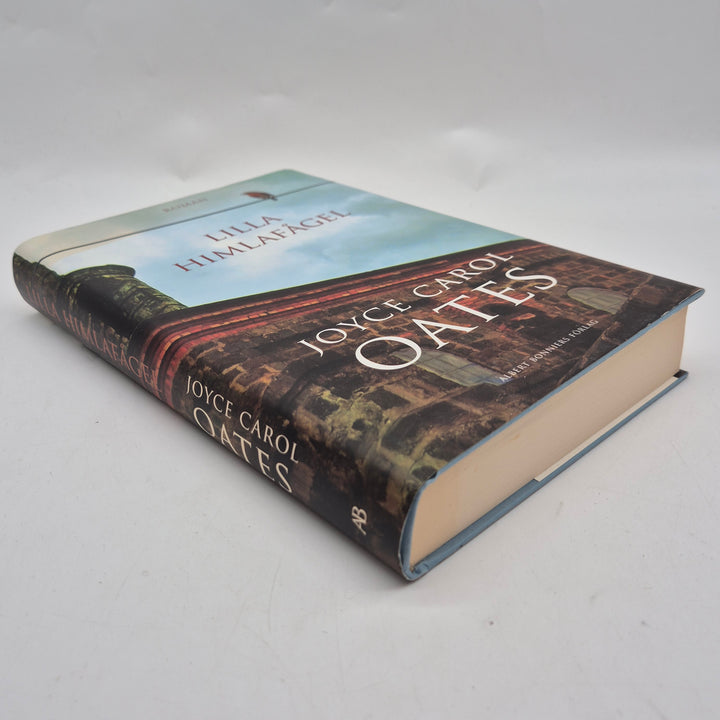 Lilla himlafågel inbunden roman Joyce Carol Oates
