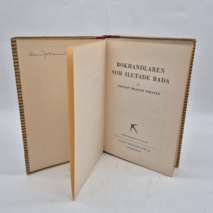 Bokhandlaren som slutade bada retro inbunden bok