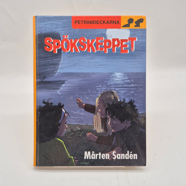 Spökskeppet Petrinideckarna inbunden barnbok Rabén