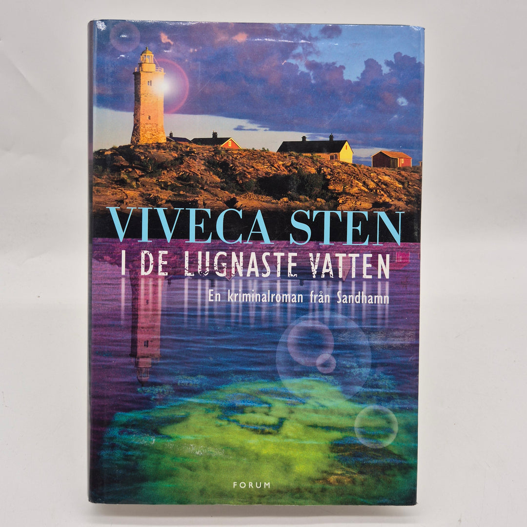 Viveca Sten kriminalroman I de lugnaste vatten
