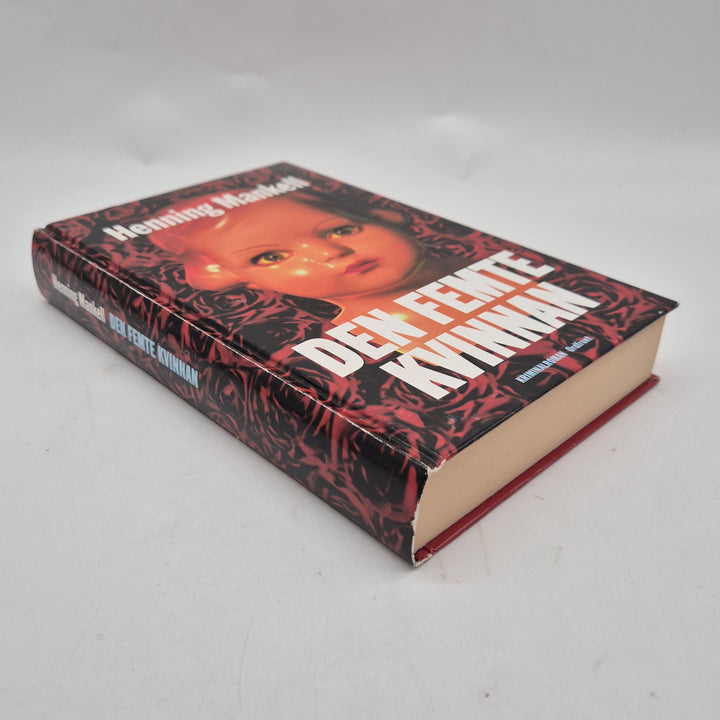 Den femte kvinnan inbunden Mankell kriminalroman
