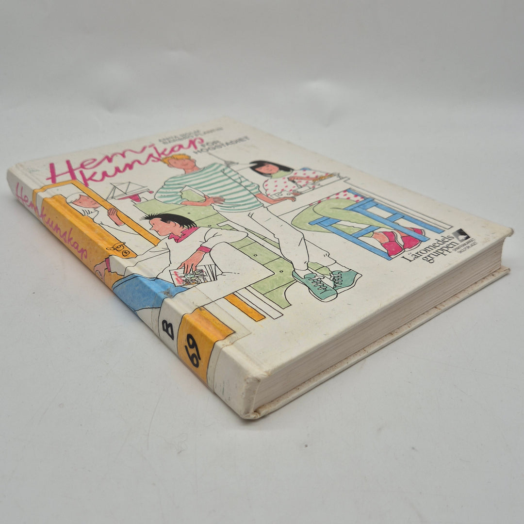 Retro lärobok hemkunskap högstadiet 1980-tal
