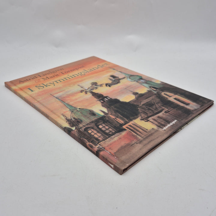 I Skymningslandet Astrid Lindgren bilderbok klassiker