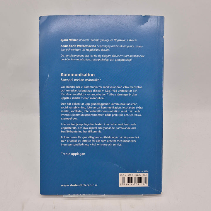 Kommunikation kursbok Studentlitteratur mjukpärm begagnad