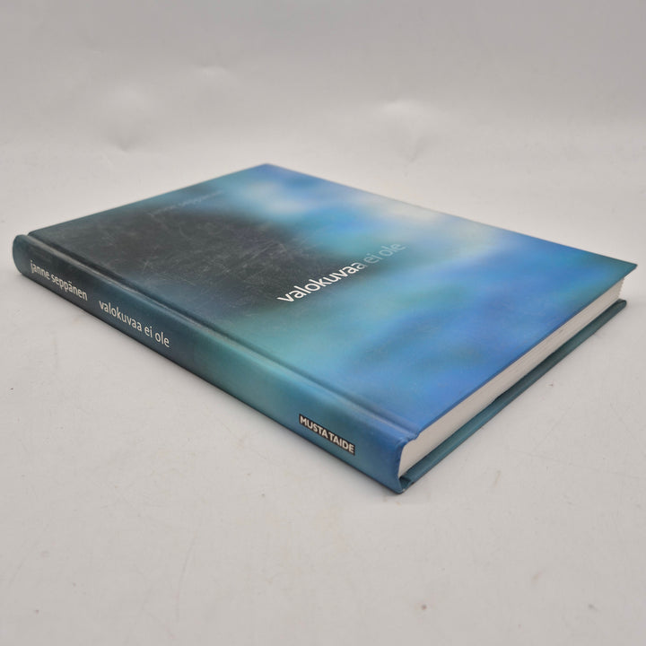 Fotobok Valokuvaa ei ole finsk facklitteratur