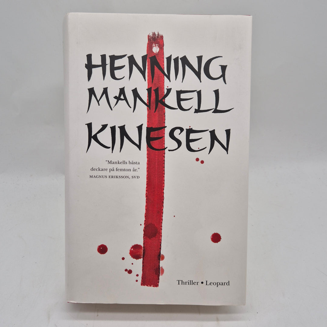 Kinesen Henning Mankell inbunden deckare begagnad