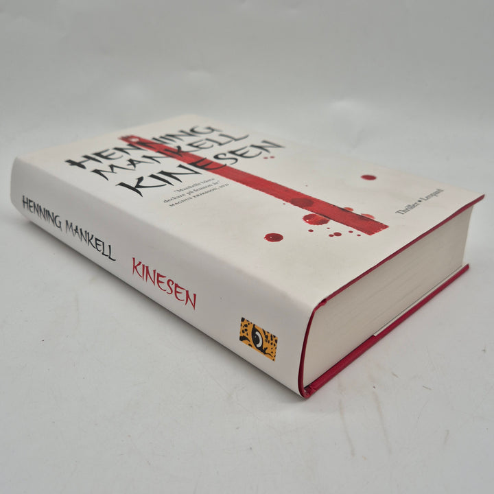 Kinesen Henning Mankell inbunden deckare begagnad